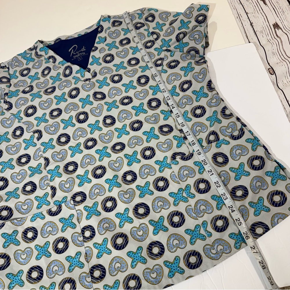 Prints by Maevn Blue & Gray Donut Print Medical Scrub Top Large - Picture 3 of 6